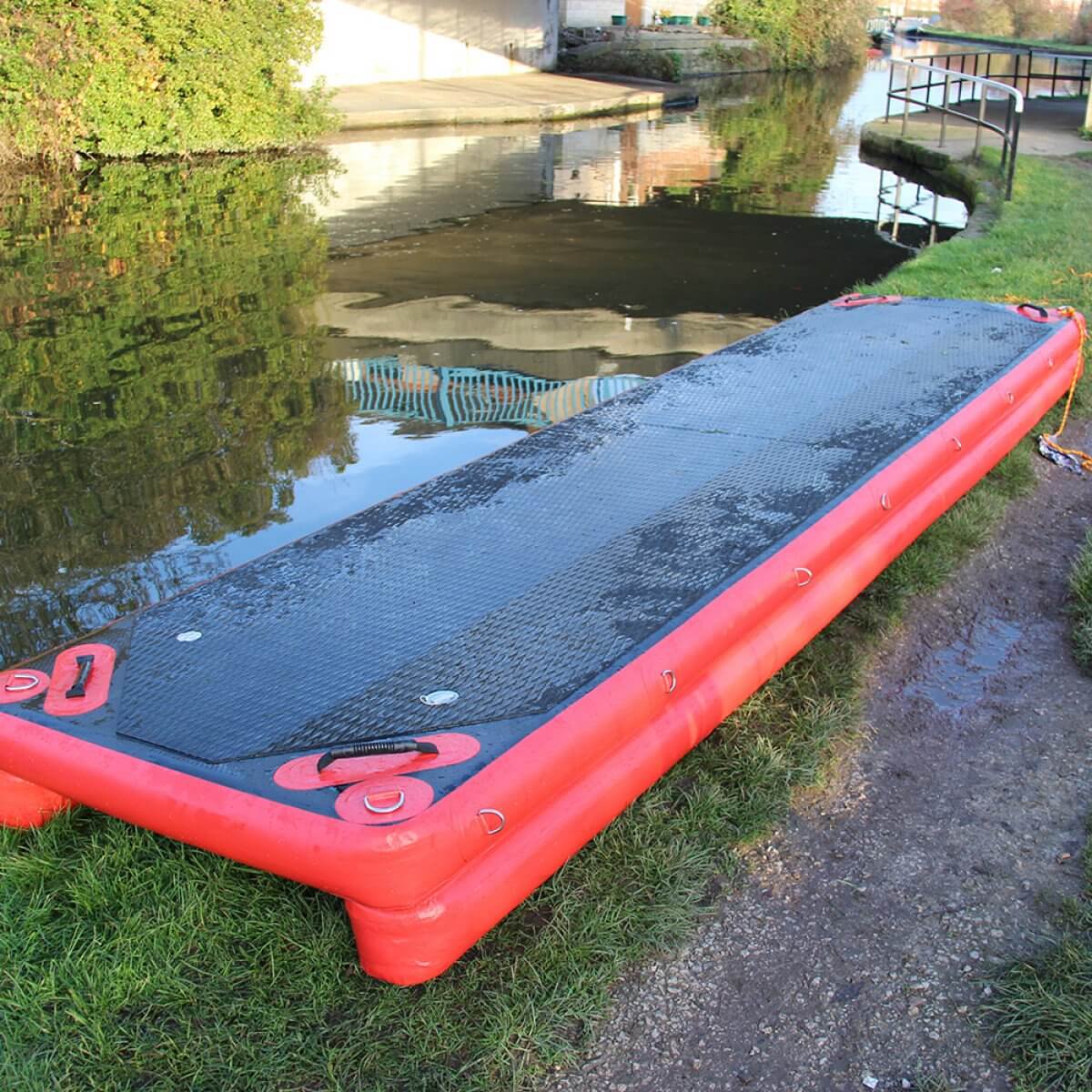 Northern Diver Inflatable Walkway